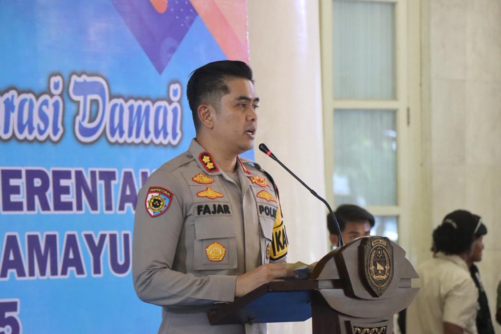 Kapolres Indramayu Hadiri Deklarasi Damai Ciptakan Kontestasi Pilwu Aman